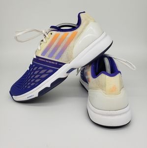 Adidas adizero Tempaia 3 All-Court
Women's Shoe